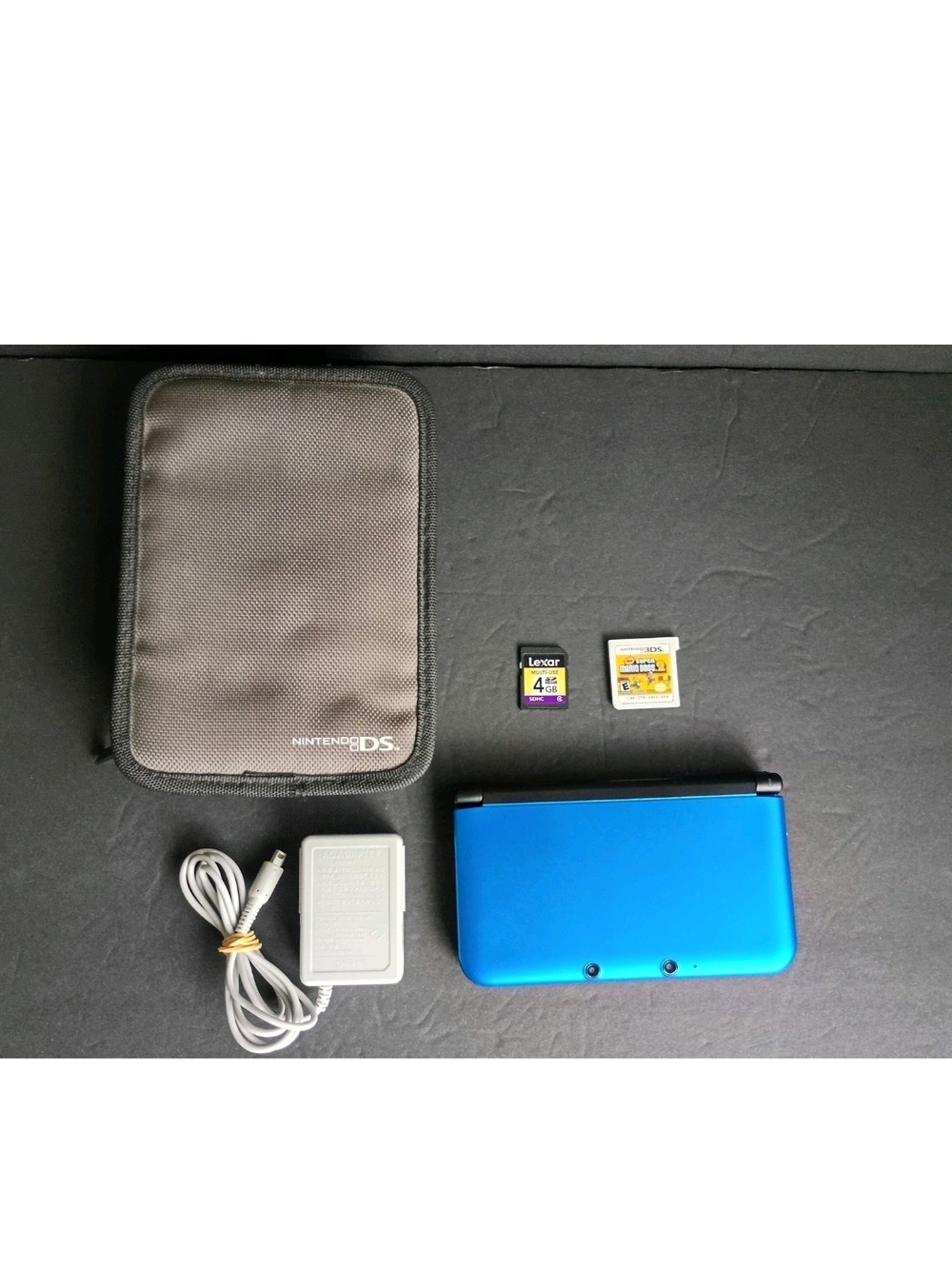 Nintendo 3DS XL SPR-001 Blue/Black Wi-Fi w/Charger,Case,Game Tested "Pls Read"